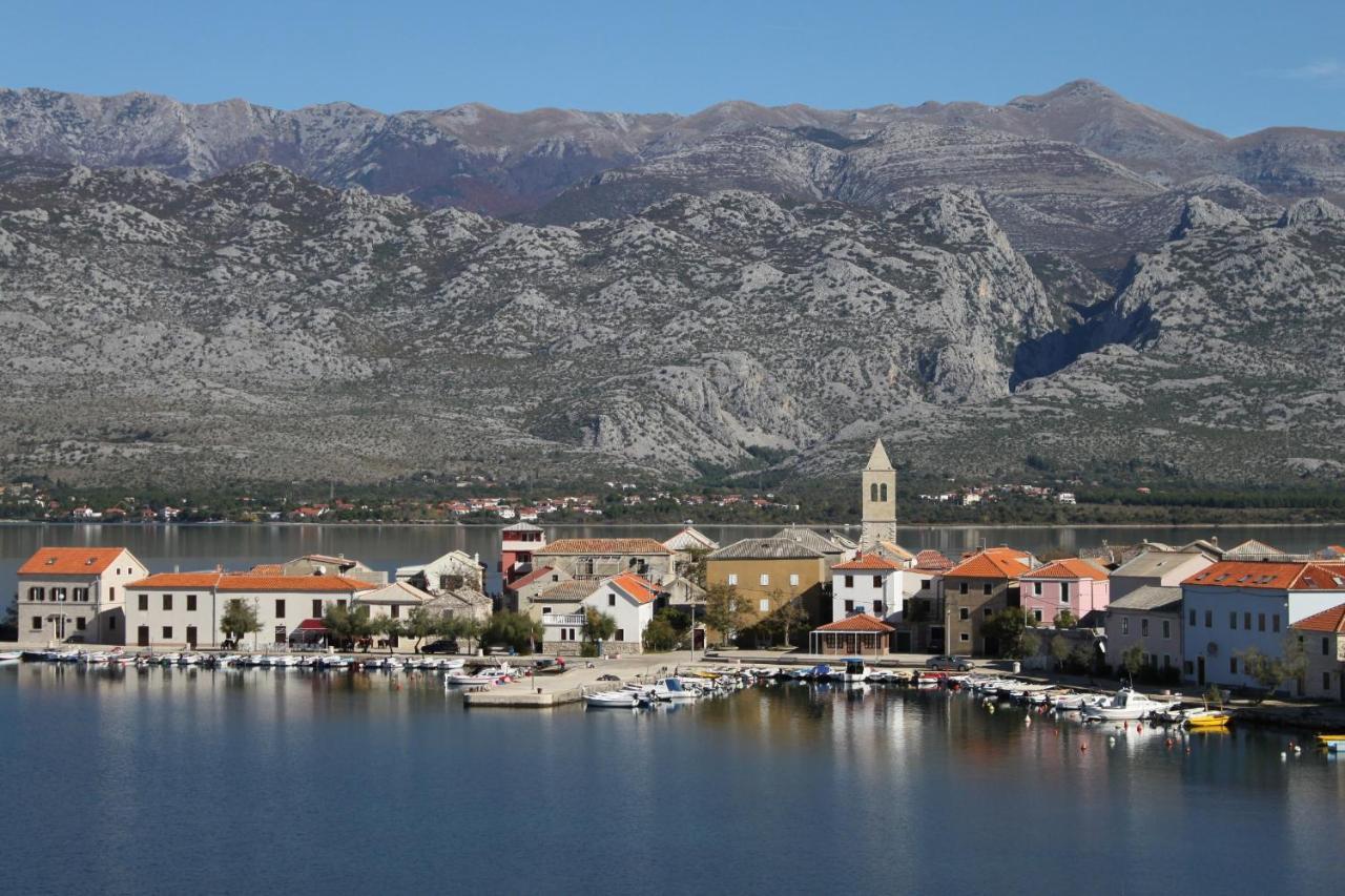 Apartments And Rooms By The Sea Vinjerac, Zadar - 3248 Exterior foto